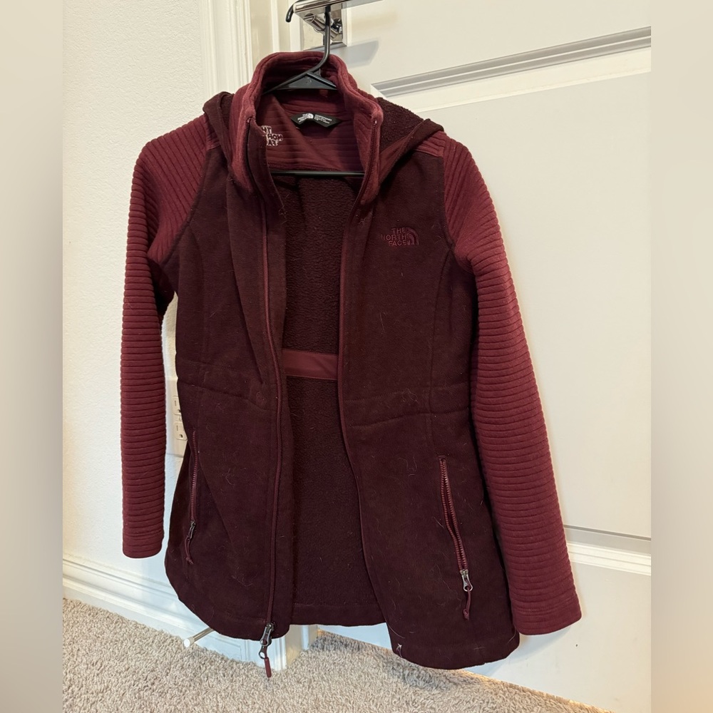north face‎ size small